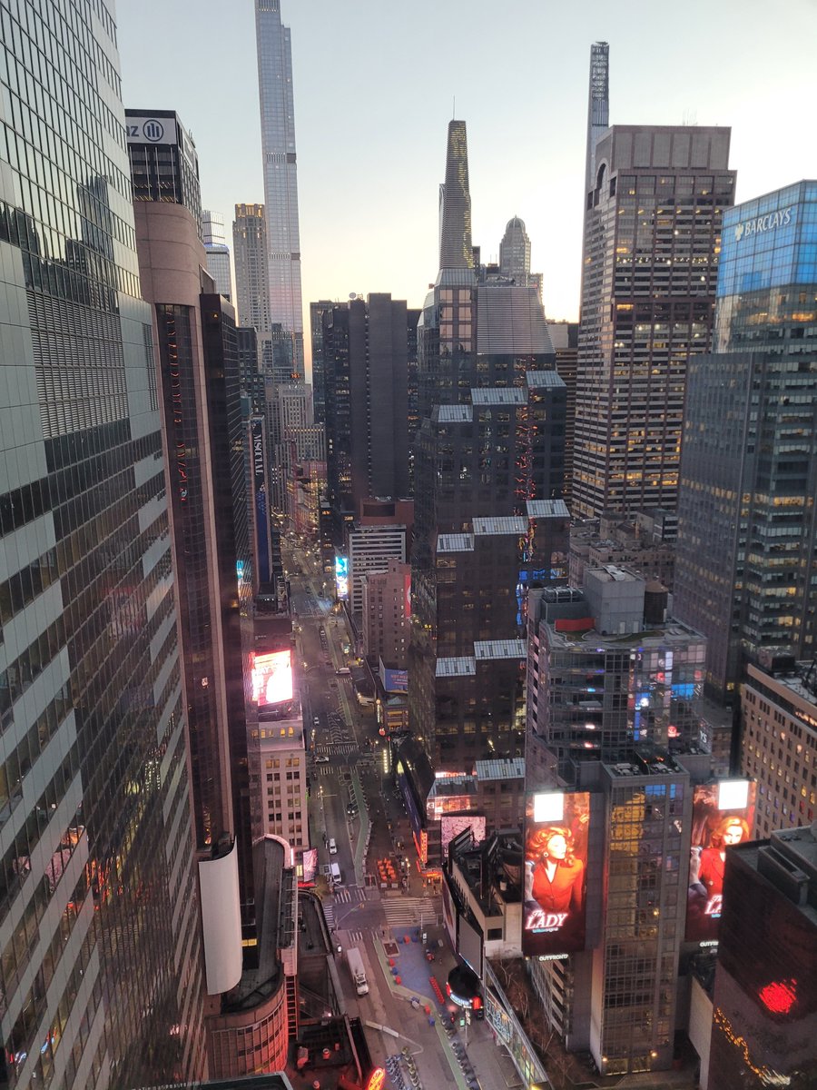 MsSonicFlare's tweet image. Good night.....#viewfromthetop