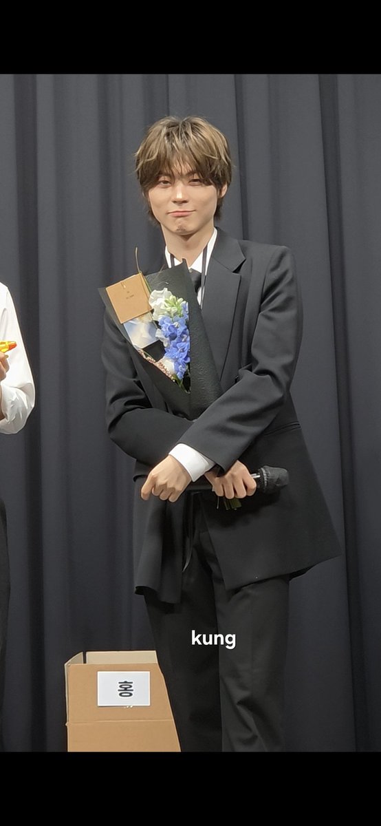 Kungnabee1's tweet image. น่ารักเด็กน้อย🦊 #HONG #김홍