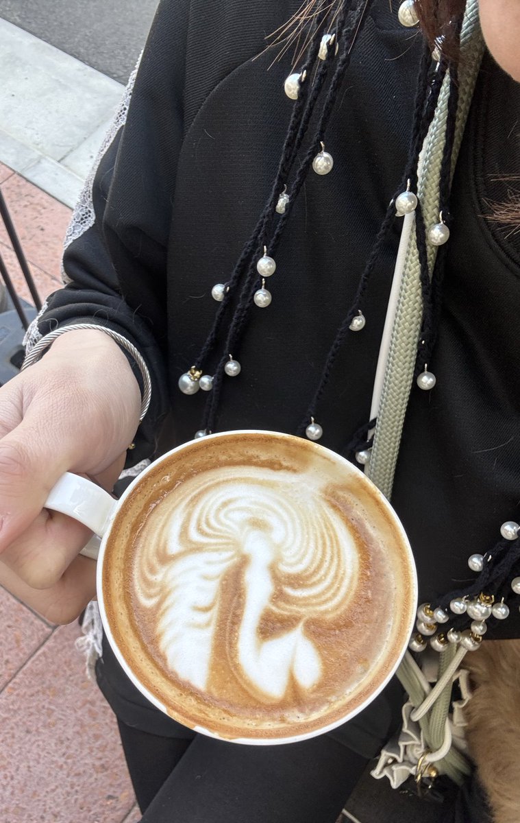 彩島圭叶-𝕂𝕖𝕪𝕜𝕒 𝔸𝕪𝕒𝕤𝕙𝕚𝕞𝕒- tweet media