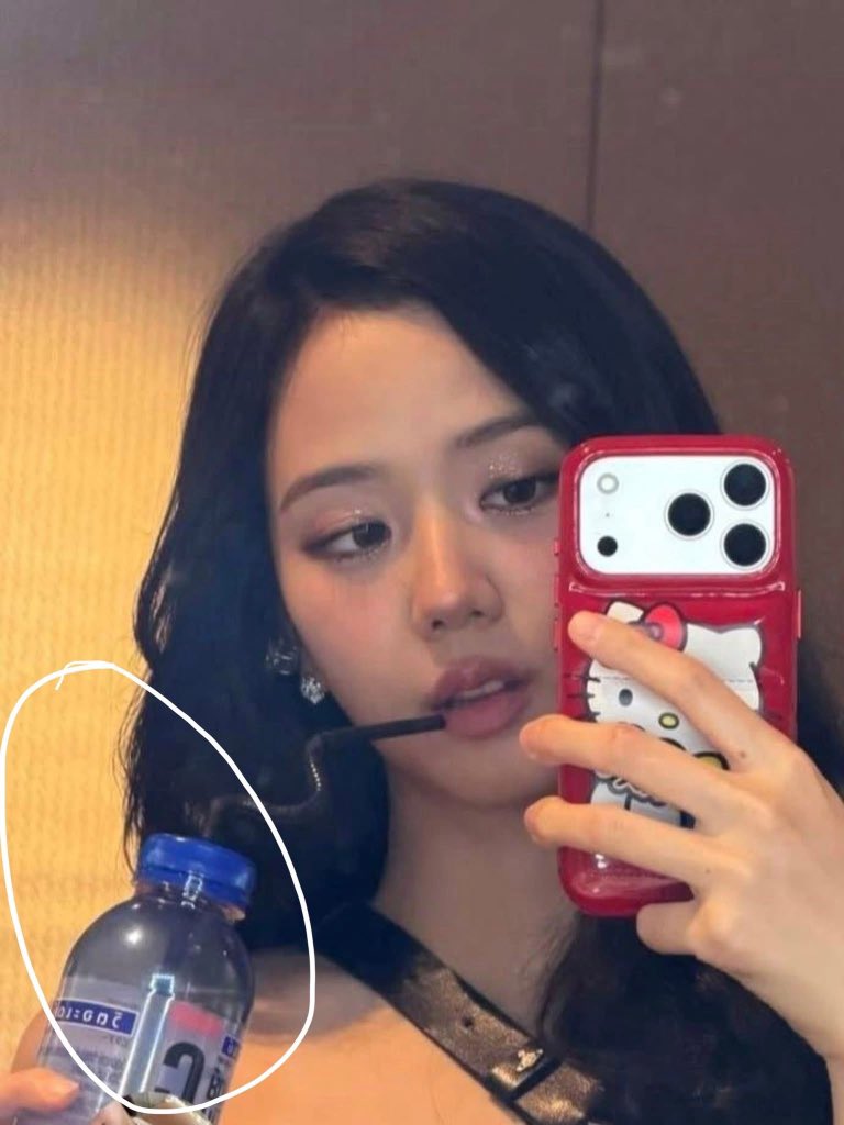cj✨ tweet media