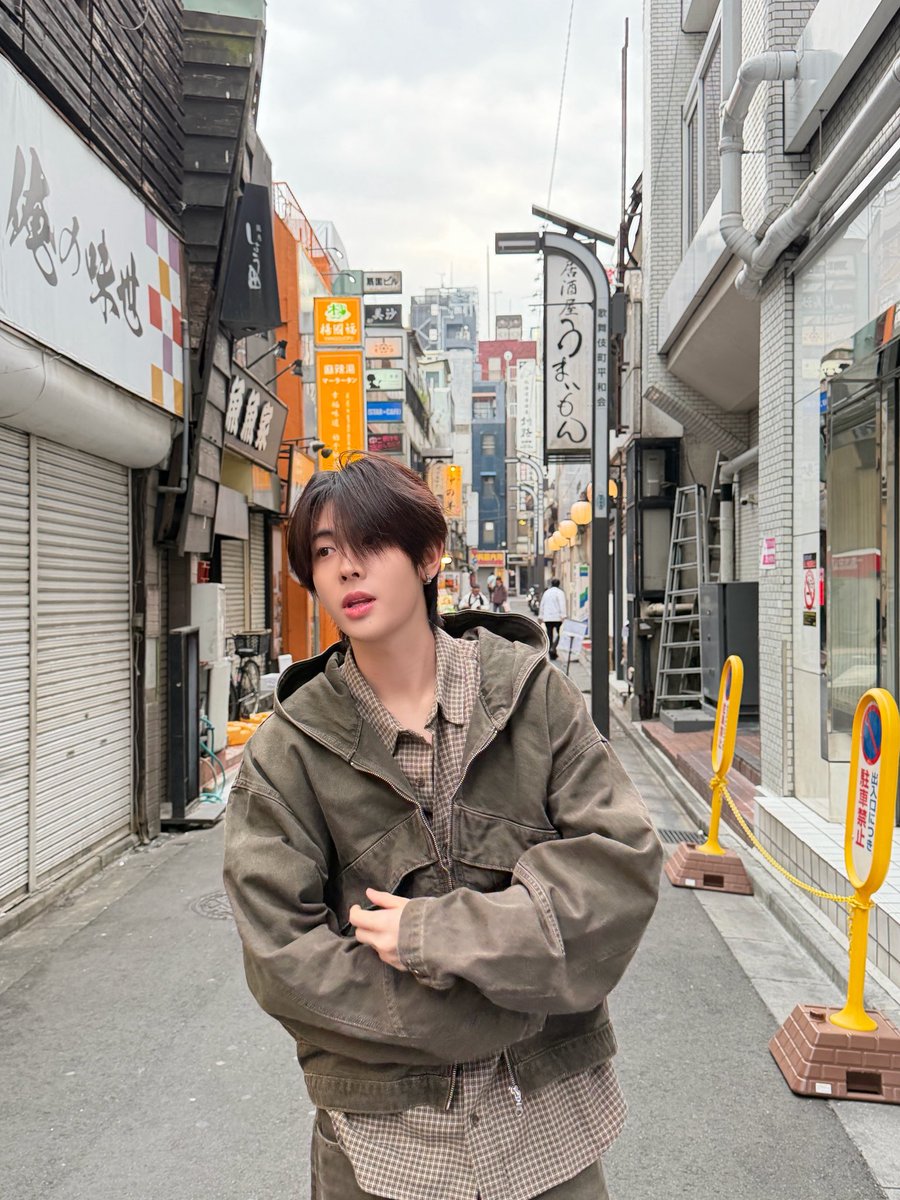 FirstOne tweet media