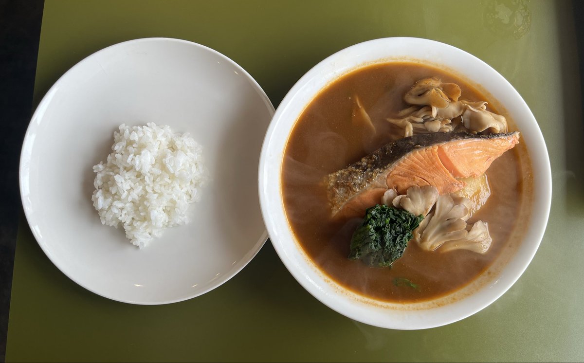 Le_Re_LEE's tweet photo. 『IN CURRY』

鮭
辛さ7 https://t.co/lb5NH7dM70