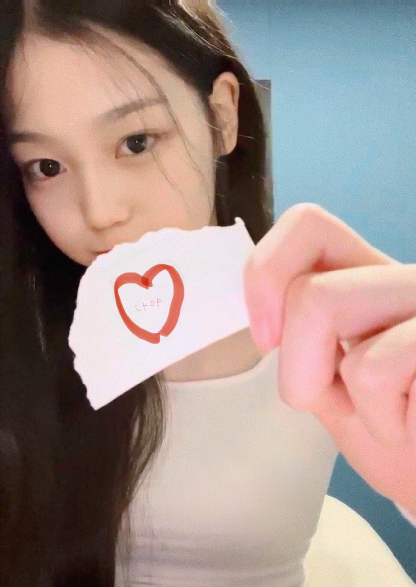 𝑐αndy ✺ — crush ! tweet media