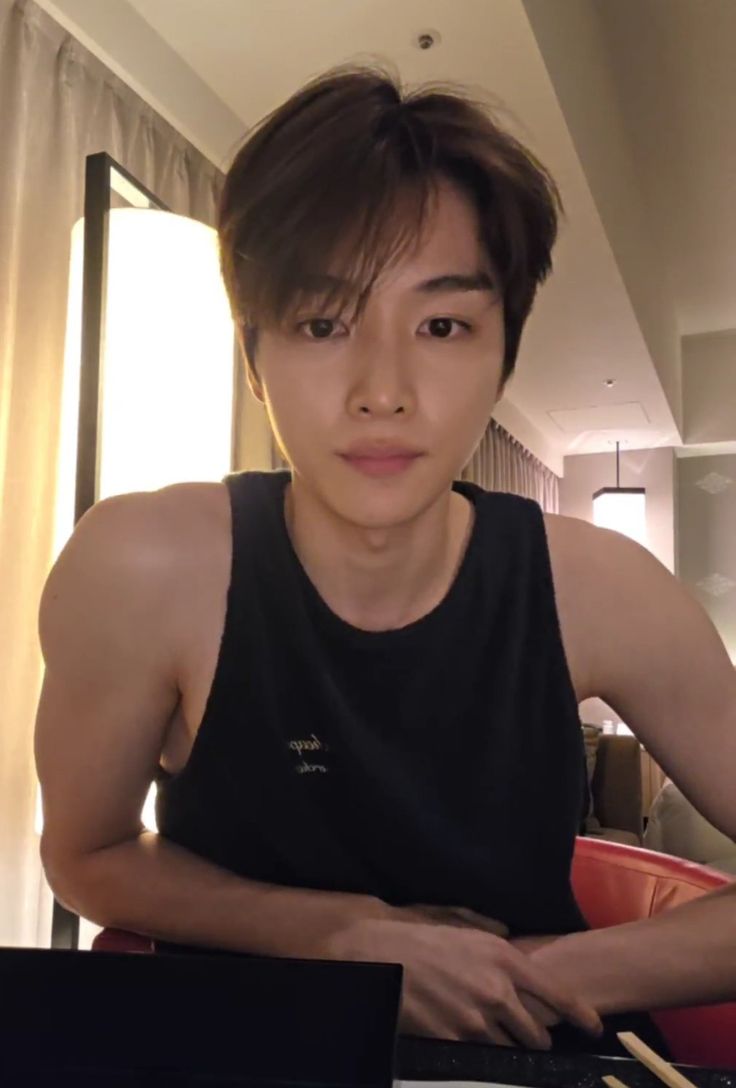 น้องมิกุ 🐽🐖💨 tweet media