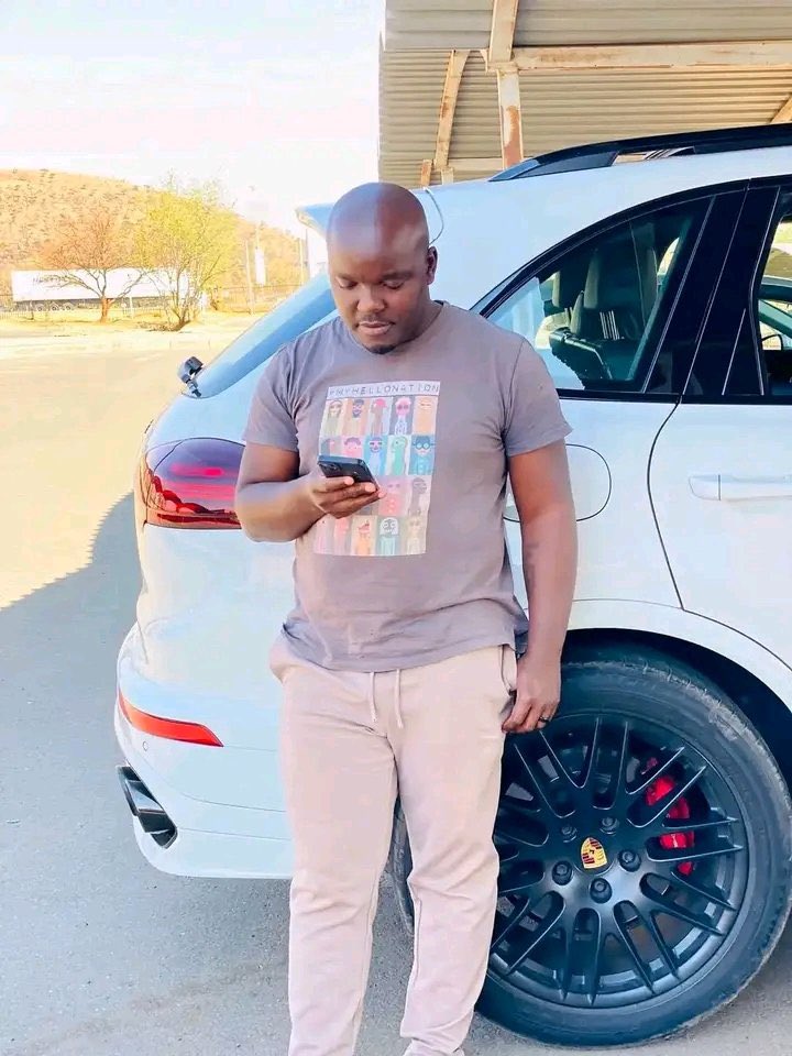 oodongoken's tweet photo. Thabiso is uniting us with more trending videos 🤭👇 https://t.co/3R42k8VIKi