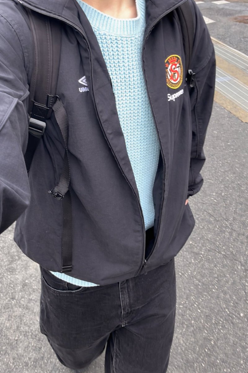 shin_sup_log's tweet image. 水色も最高🩵
#supreme