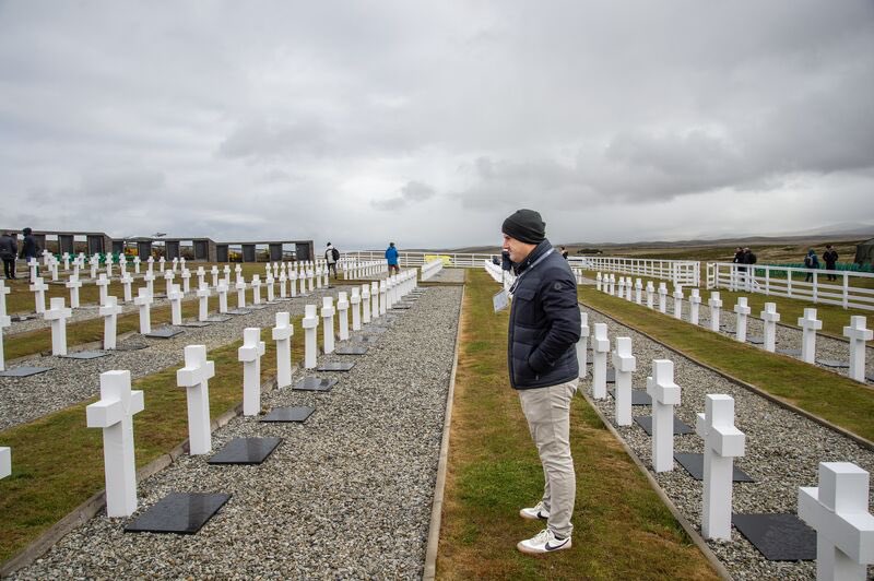 Daniel Ketchibachian tweet media