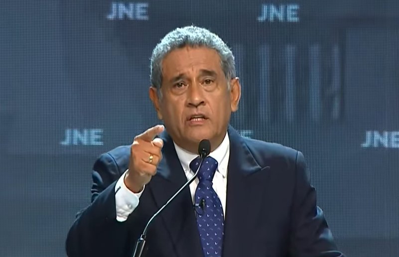 Marisol Perez Tello y Mesías Guevara merecen continuar en la politica, indudablemente las mejores performances de este Debate Presidencial, lo han dado ellos.