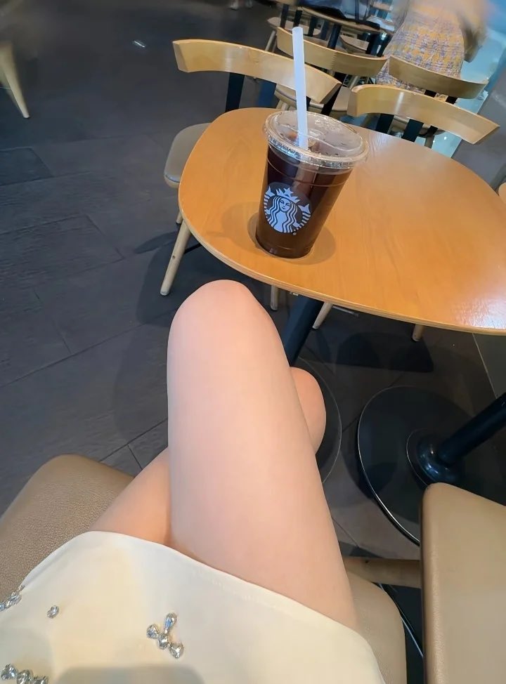 阳江的lai🌸 tweet media