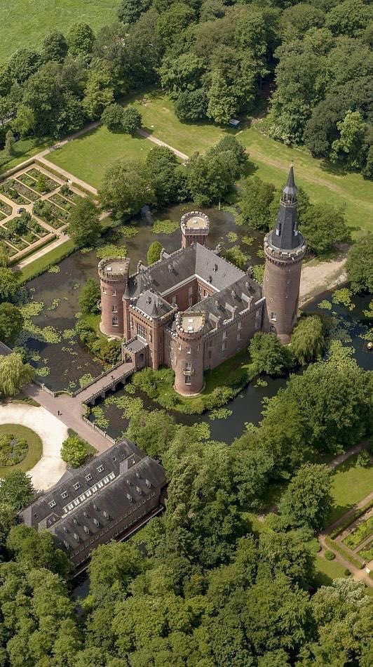 Mystic Castle tweet media