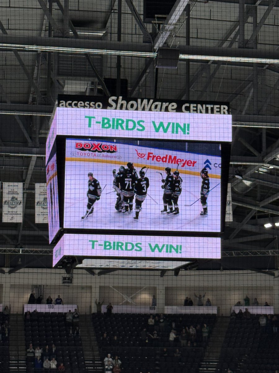 Seth 🏒🐦🦑🐋🥅 tweet media