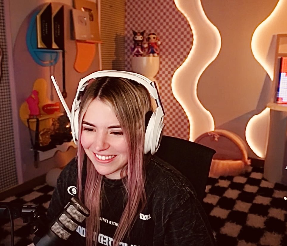 Aglaee_gg RIVERS VELADA VI tweet media