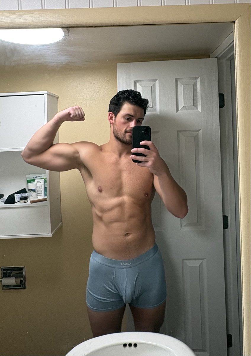 Voy Pearson tweet media