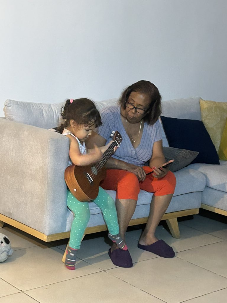 Laura Ramírez tweet media