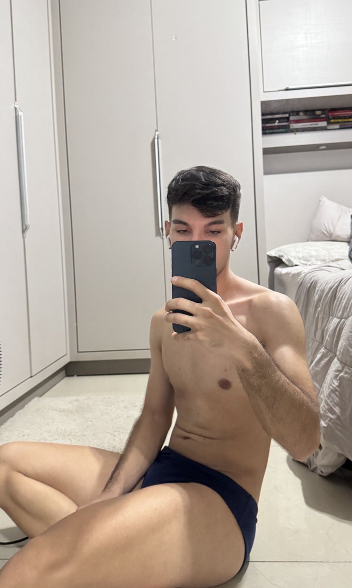 elias tweet media