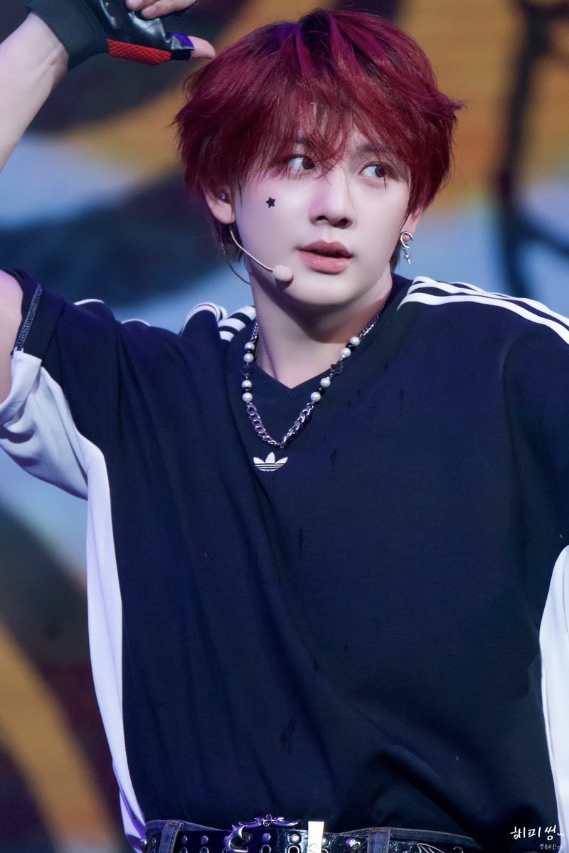 our_happy_scene's tweet image. 260328 Fans Meeting in HK

여기서 항상 시선 강탈

#XODIAC
#SING #씽
#麥駿昇 #シン
#소디엑
#씽유사진