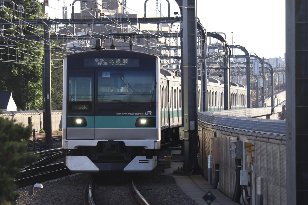 Eichitrain's tweet photo. 総武本線の裏で何も決まってない2編成におきましては https://t.co/h4m2un1PUo