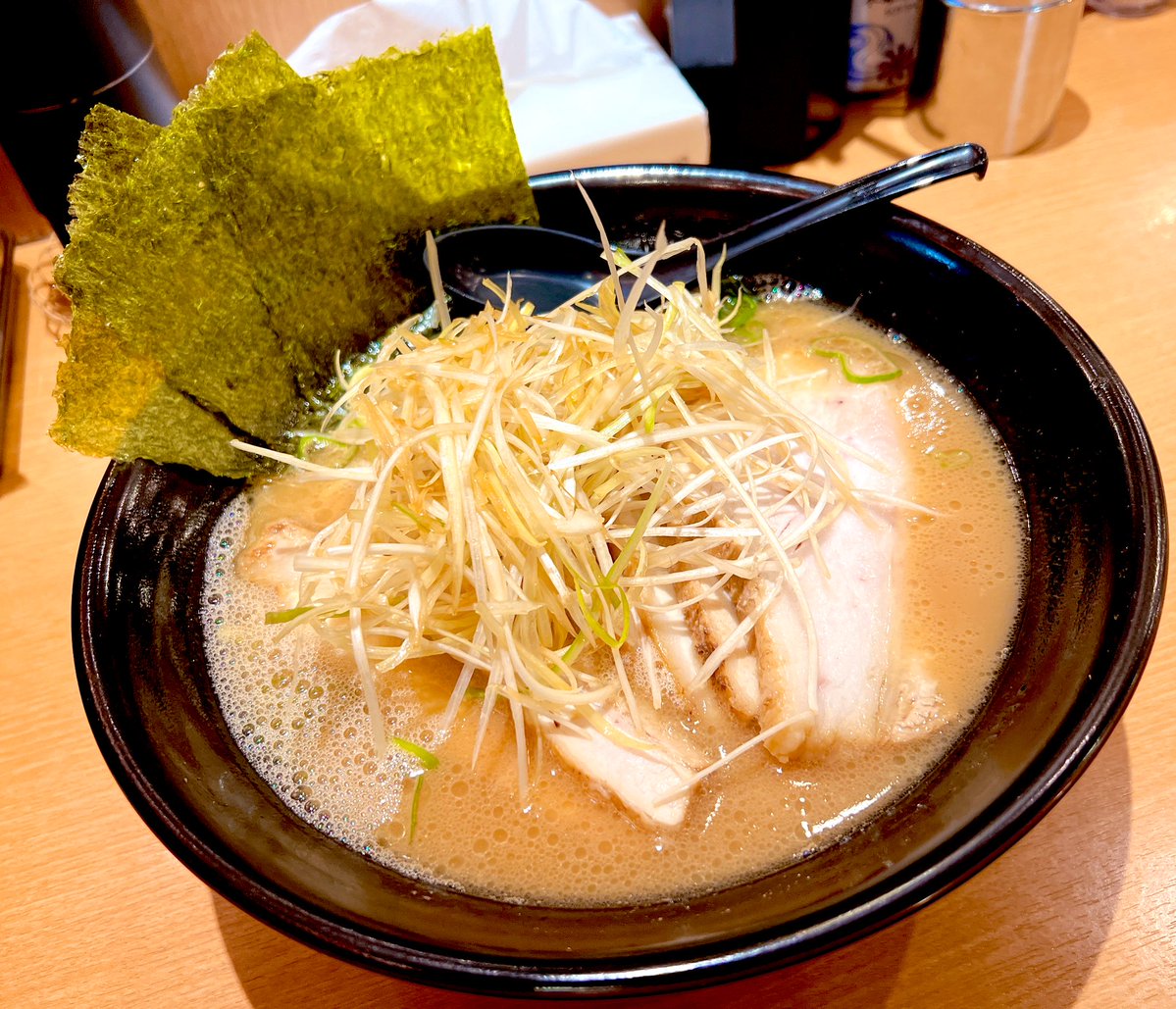 渋声実況ひろすけ。 tweet media