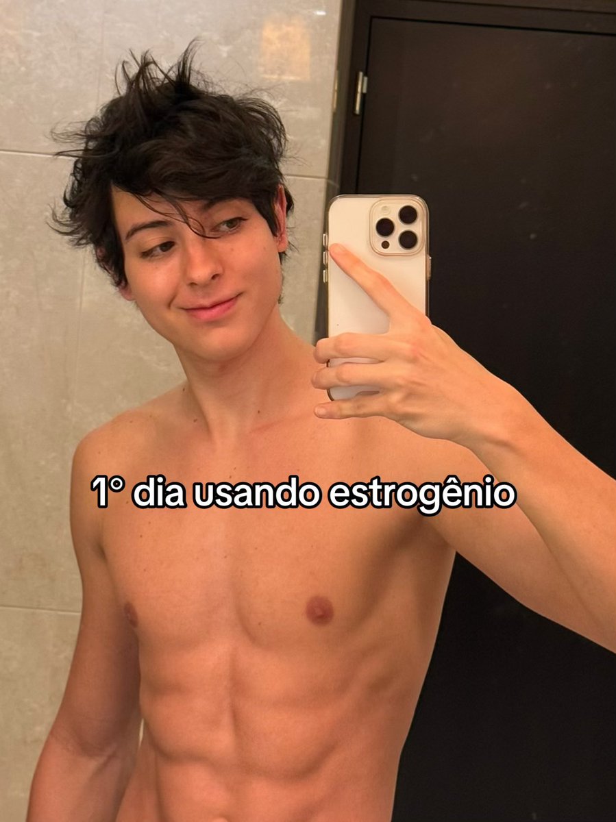 bella longuinho tweet media