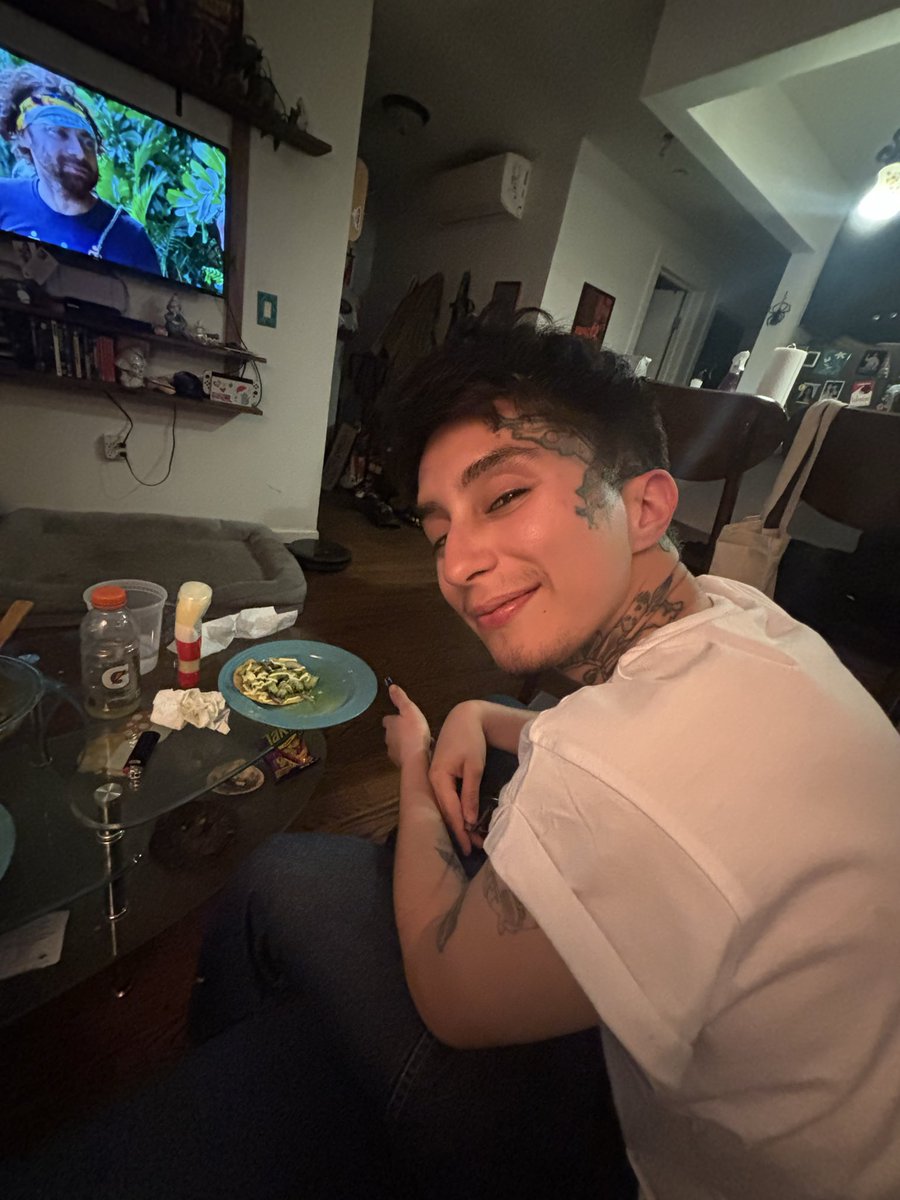 drae ⚧ tweet media