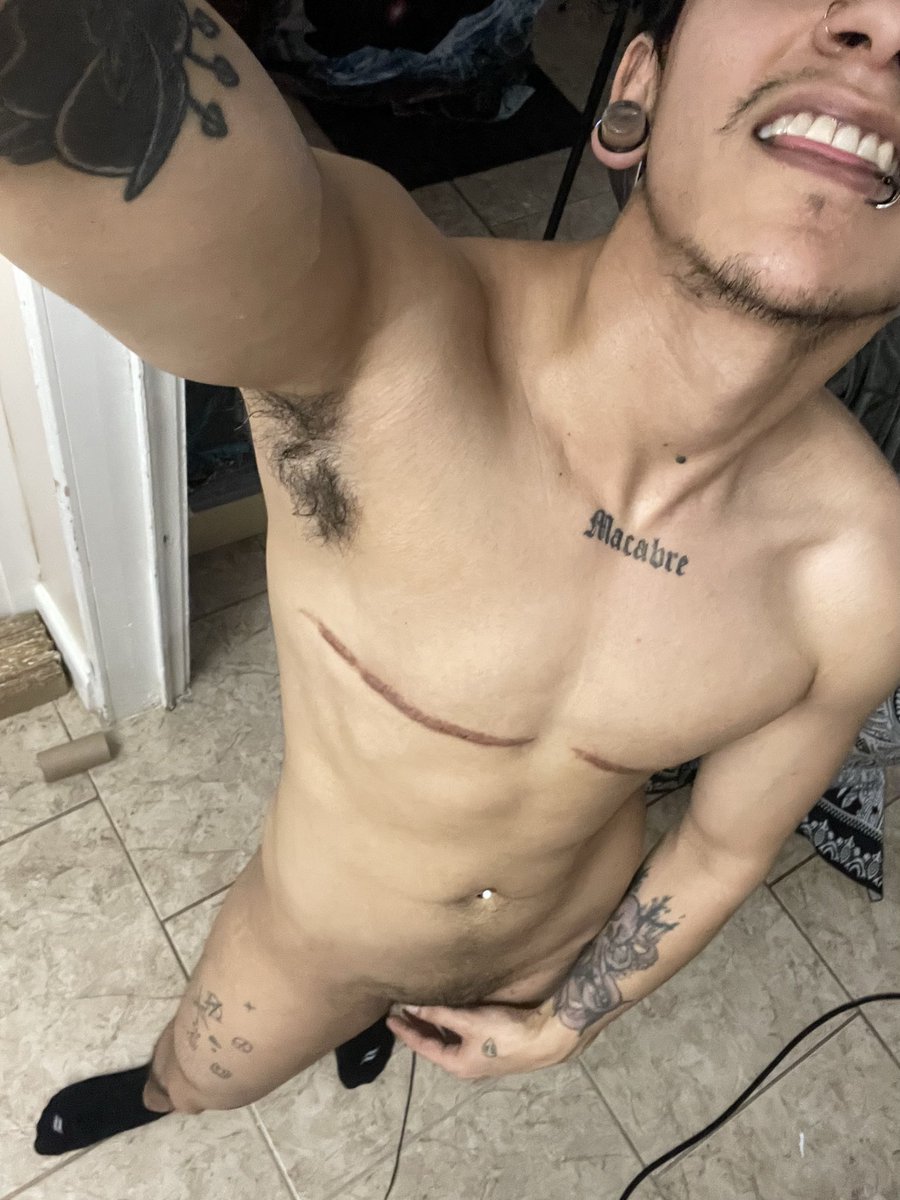 APrinceoflust's tweet photo. 149 pull-ups ๐๐Mr. Asmo is getting stronger. Isnโt my ass cute?!? โบ๏ธ #ftm #onlyfans #transmasculine #emoboy #nonips #nsfw #lgbtq #muscles #gay #bigclit #tdick #aprilfools #queer #chudai #polyam #wataa #boypussy #amature #horny #switch #t4t free Onlyfans https://t.co/c6yfHkgB4p https://t.co/RYF3WfgytY