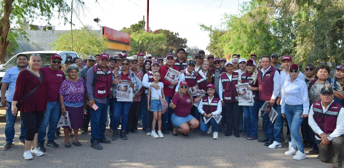 MorenaenSonora's tweet photo. Resulta altamente gratificante sostener encuentros con militantes, referentes y liderazgos de nuestro movimiento en Huatabampo, y más aún cuando se trata de recorrer el territorio.

@ArmentaJudithC https://t.co/golYRtrPy4