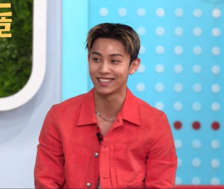 ᵐⁱᶜⁱ tweet media