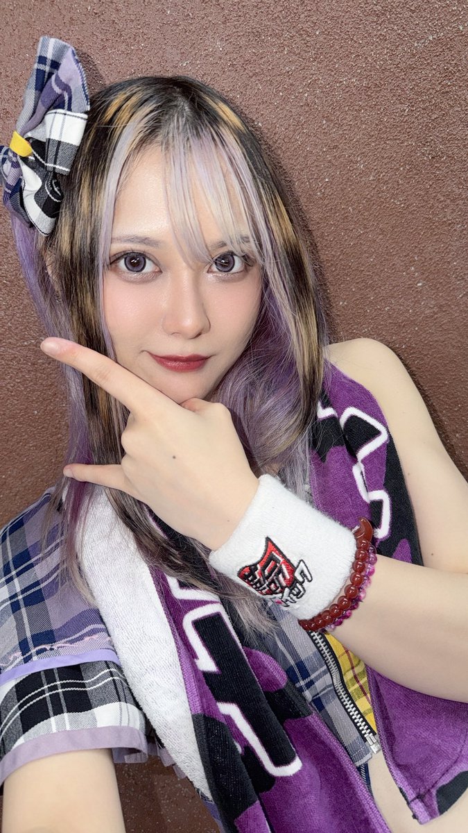 ユニカインパクト😈🪐革命メロイック tweet media