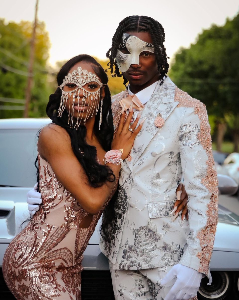 LiveVisionMedia's tweet photo. 🎓✨ PROM SEND-OFF SPECIAL ✨🎓
Live Visions Media

📸 Capture your big night in style!

Package Includes:
• Minimum 2 Hours Coverage
• Unlimited Photos
• Professional Editing
• High-Quality Delivery

💰 Starting at $175 https://t.co/HwwbFvpeSm