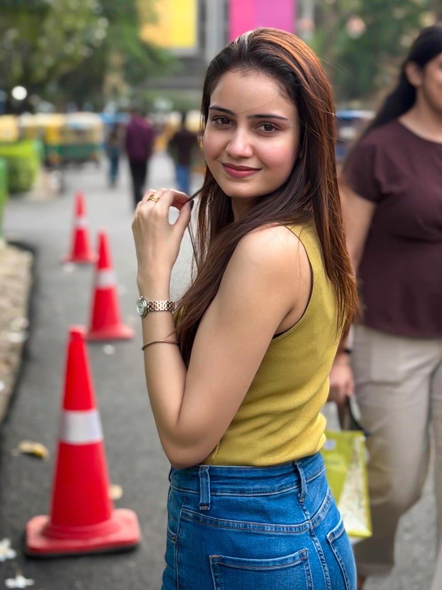 Kahkasha tweet media