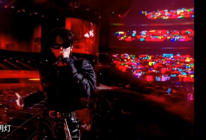 Mariocostabile's tweet photo. [Who’s watching tonight’s [综艺名]  Spotted: [嘉宾名]’s iconic line, [名台词]—rewind to 12:00 for the viral clip!  Tag a friend who’d scream with you! #[综艺话题] #打卡时刻] https://t.co/hb8dc6NqwT