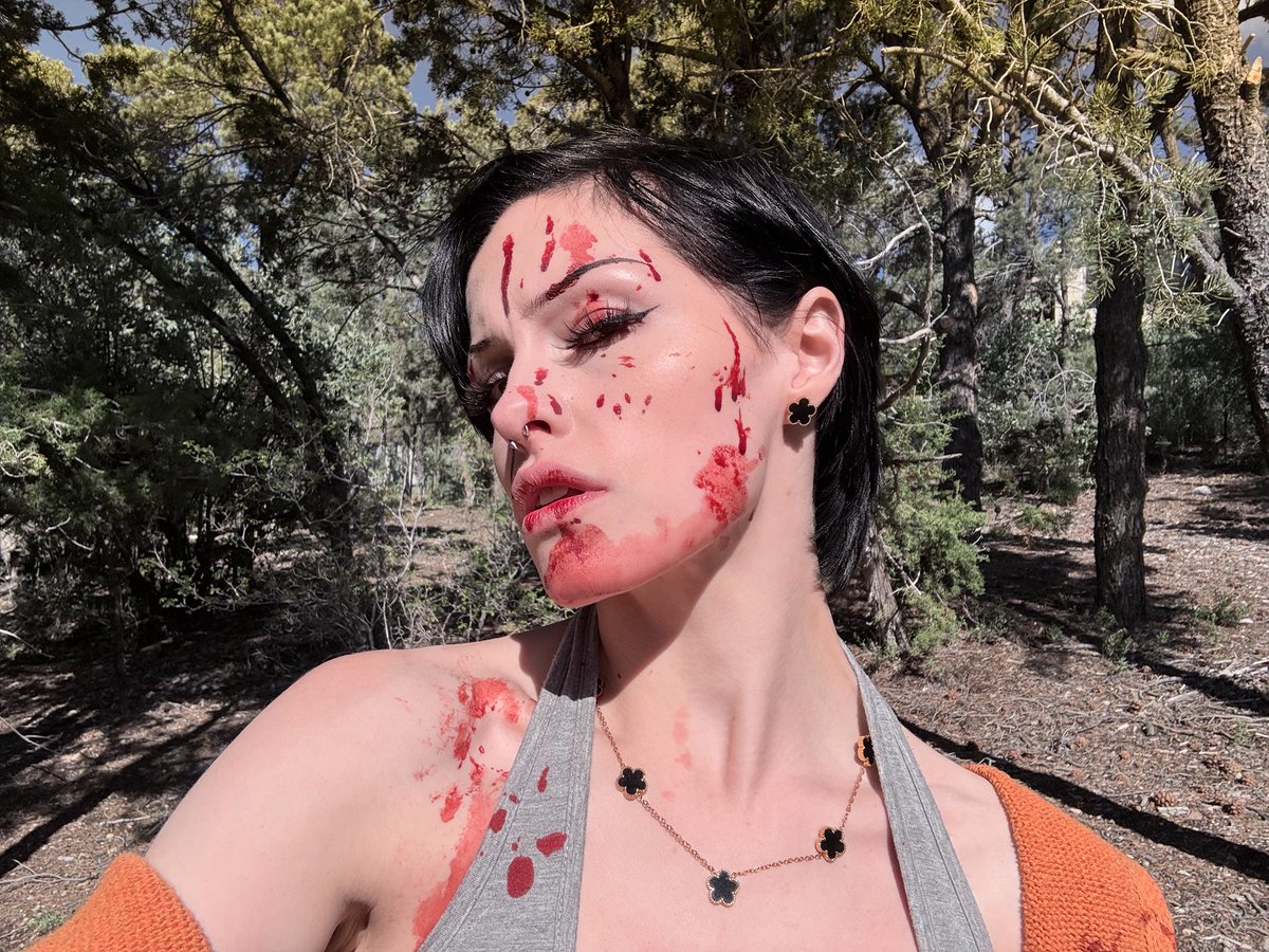 r a e e ✨TAMPA 4/17-4/19 MIAMI 4/20-4/22 tweet media