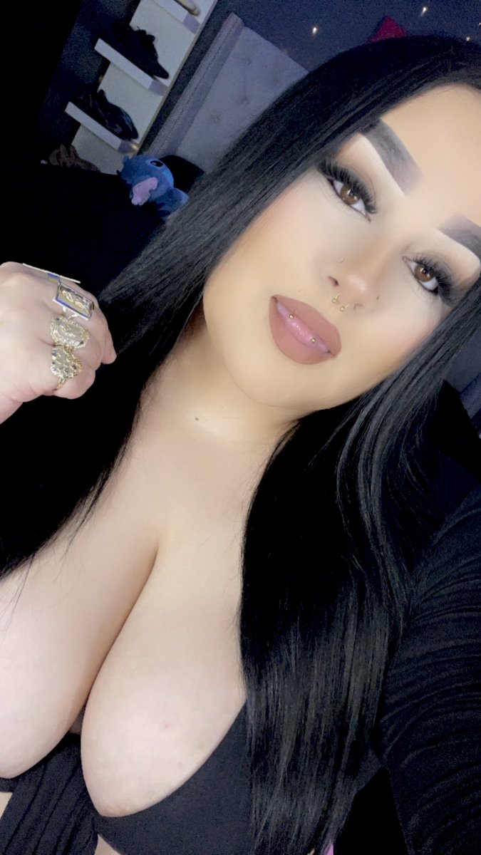 Talk to me dm me😽