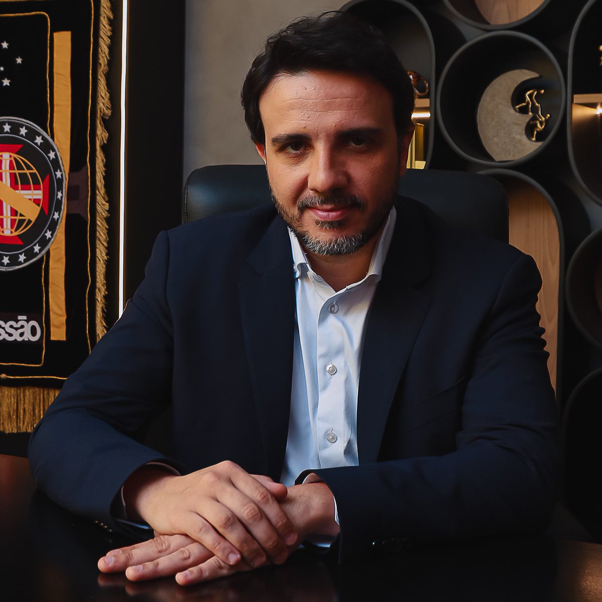 République tweet media