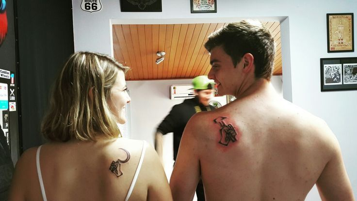 Antifa_Ultras tweet media