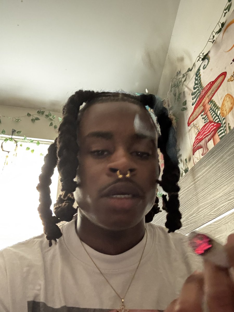 billieee 🫂 tweet media