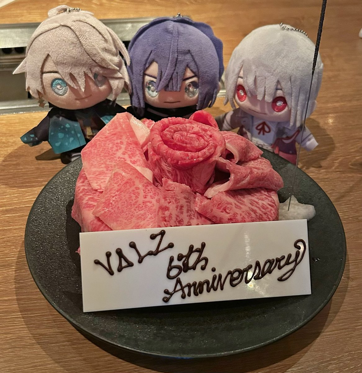 ma_cccch's tweet photo. VΔLZ6周年おめでとう㊗️🎊
7年目のばるつさんも楽しく健やかで過ごせますように✨
これからも応援してます.ᐟ.ᐟ

 #VΔLZ6周年 https://t.co/0iRvIapVht