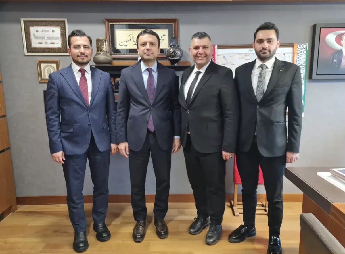 dfatihileri's tweet photo. 📍 T.B.B.M

Gazi meclisimizde Milletvekilimiz Sn. @avmustafakose Başkanımız ile hatıra. 

@avmustafakose 
@mehmetsismaan 
@Ndmtkrli https://t.co/GkMvUha7Q2
