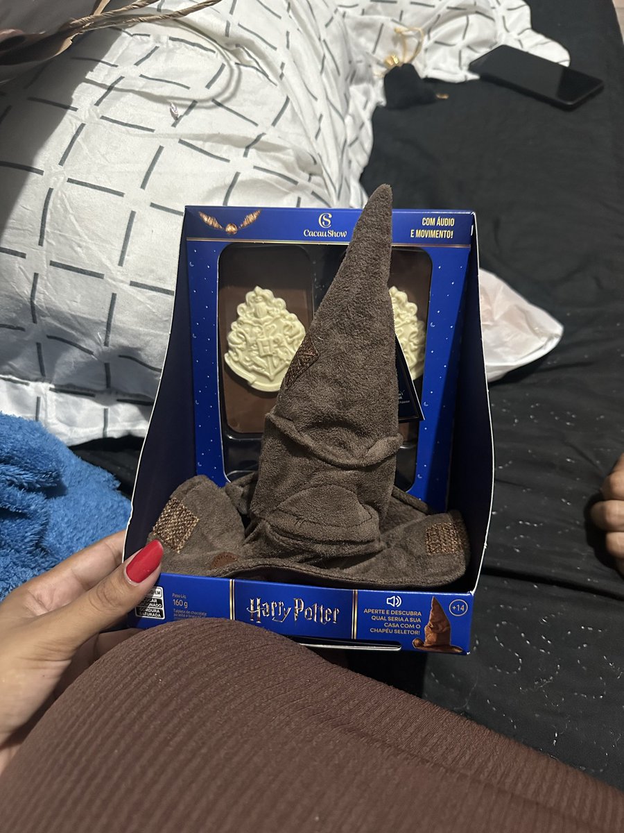 lalypaimC's tweet photo. Presente que comprei p lore de páscoa, ovo que meu amor me deu, e o ovo do harry potter que dei pro meu amor KKKKKKK AMO PRESENTEAR ELES https://t.co/AepHpDeOrr