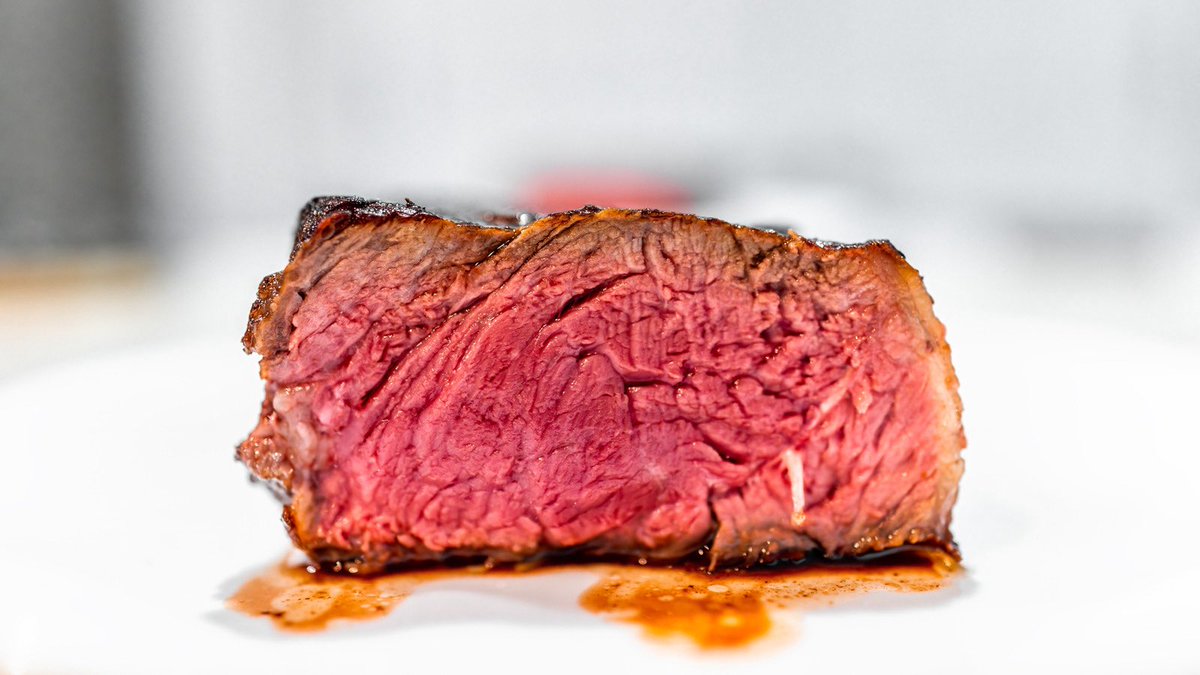 Chris 𝕏 tweet media