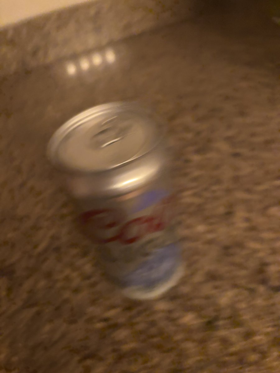 cartersugar's tweet photo. i don’t like beer APRIL FOOLS https://t.co/8Zh9hHqPu4
