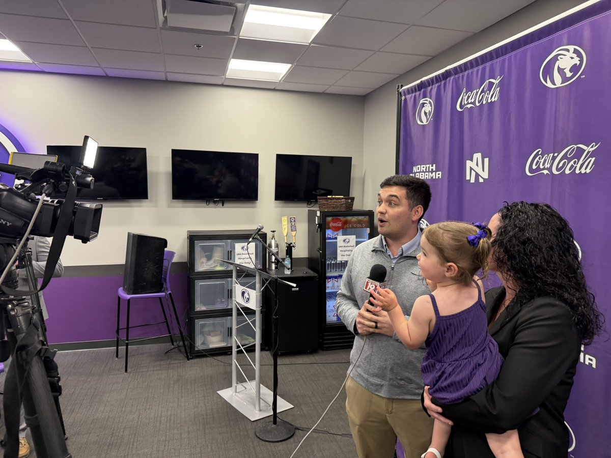 Benjamin Ray tweet media