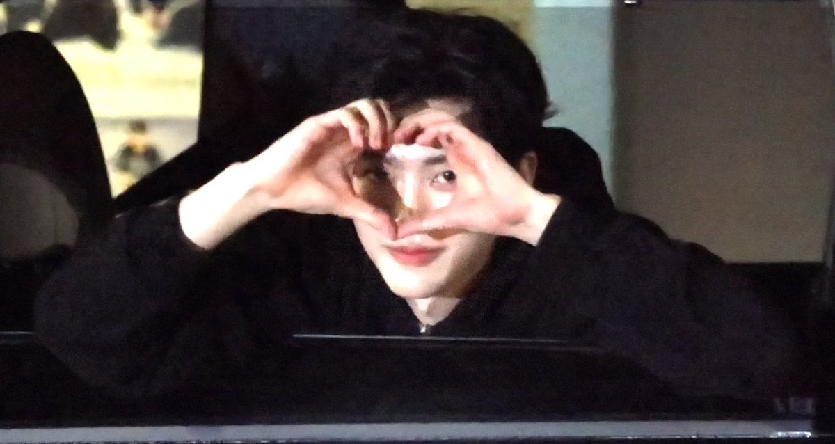 senyue˚☽˚｡⋆|| 𝜗𝜚 ࣪˖ ִ• tweet media