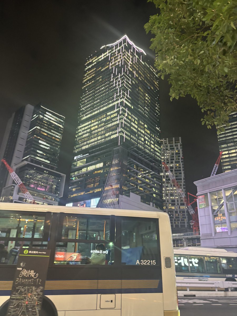 \\nocturnelle// tweet media