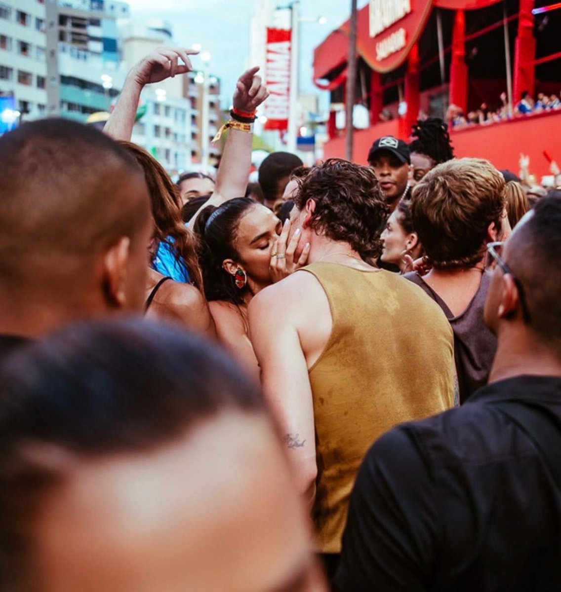 acervo shawn mendes tweet media