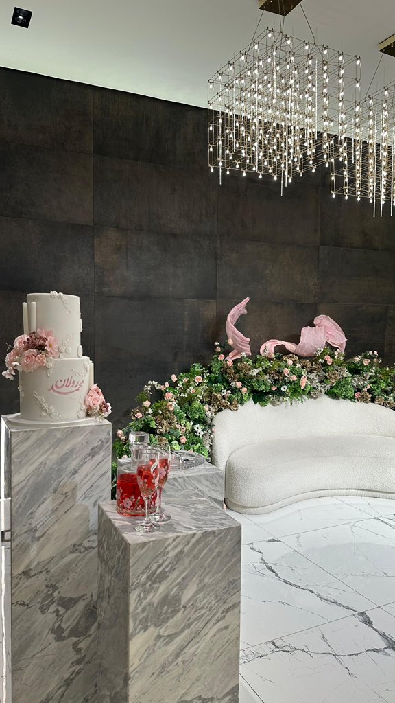 غَلا tweet media