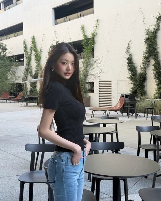 𝆬 𓈒𖹭. 원영 ּ . tweet media