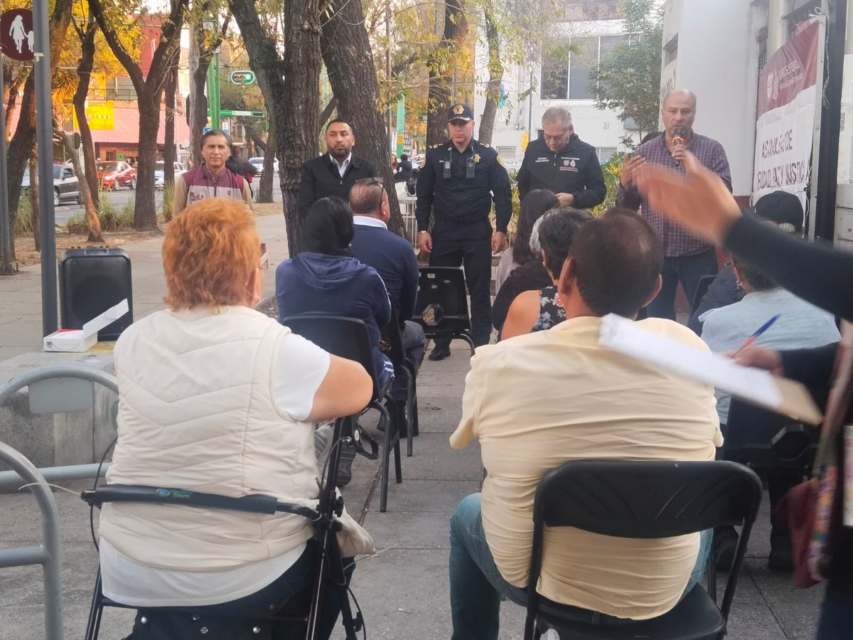 Manuel Oropeza tweet media