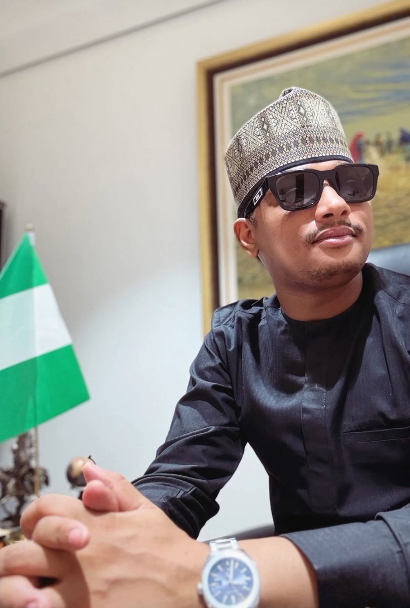 Jauro XVII tweet media