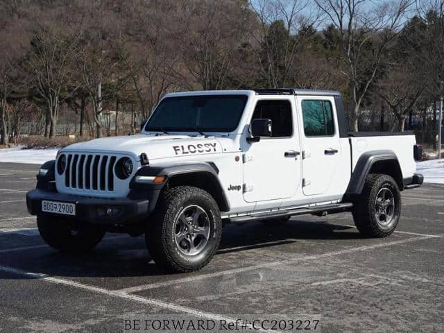 BEFORWARDJAPAN's tweet image. 🔥Jeep Gladiator✨

Jeep Gladiator is a rugged pickup truck known for its off-road capability and removable roof and doors.

👉 Browse all Jeep Gladiator cars: go.beforward.jp/Cars-Jeep-Glad…
.
.
.
#beforward #auto #cars #jdmcars #jdm #autos #automobile